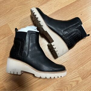 Dolce Vita 8.5 Huey Lug-Sole Chelsea Booties chunky utilitarian black animal